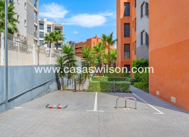 Sale - Appartement - Villamartin - Lomas del Golf