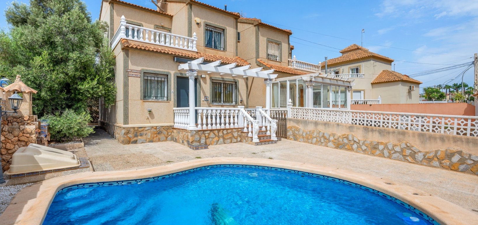 Sale - Villa - Orihuela Costa - El Galan