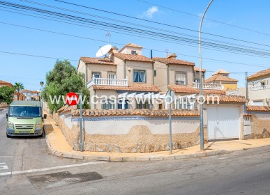 Sale - Villa - Orihuela Costa - El Galan