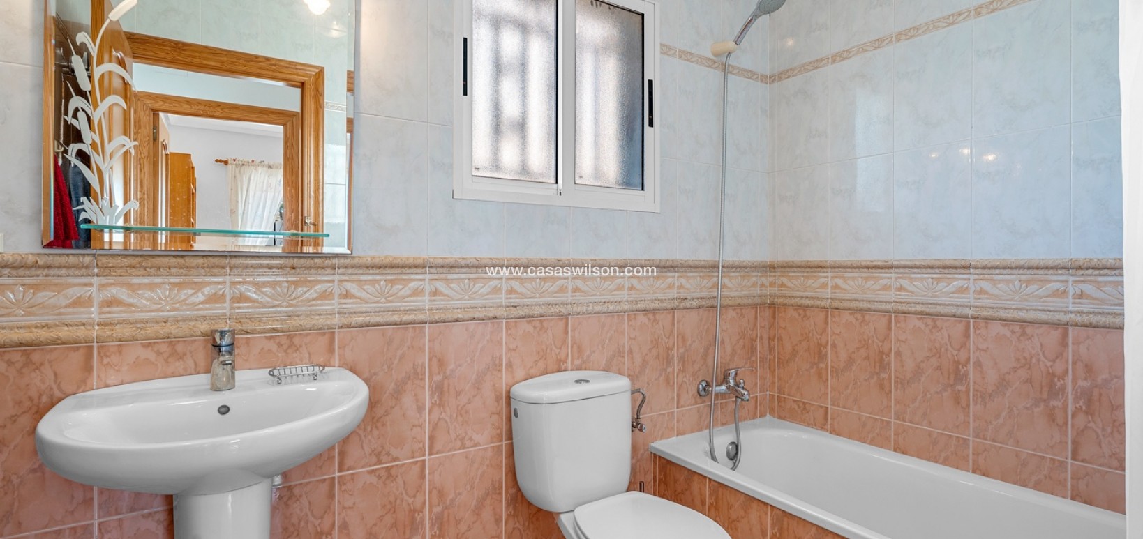 Sale - Villa - Orihuela Costa - El Galan