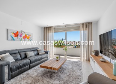 Bestaande bouw - Villa - La Marina