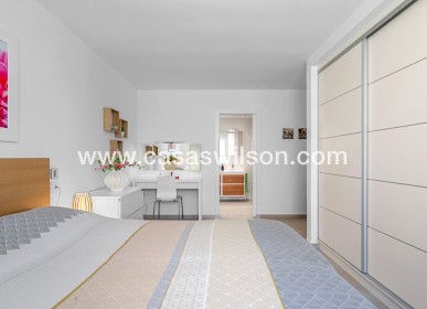 Bestaande bouw - Villa - La Marina