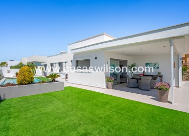 Bestaande bouw - Villa - La Marina