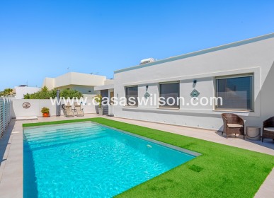 Bestaande bouw - Villa - La Marina