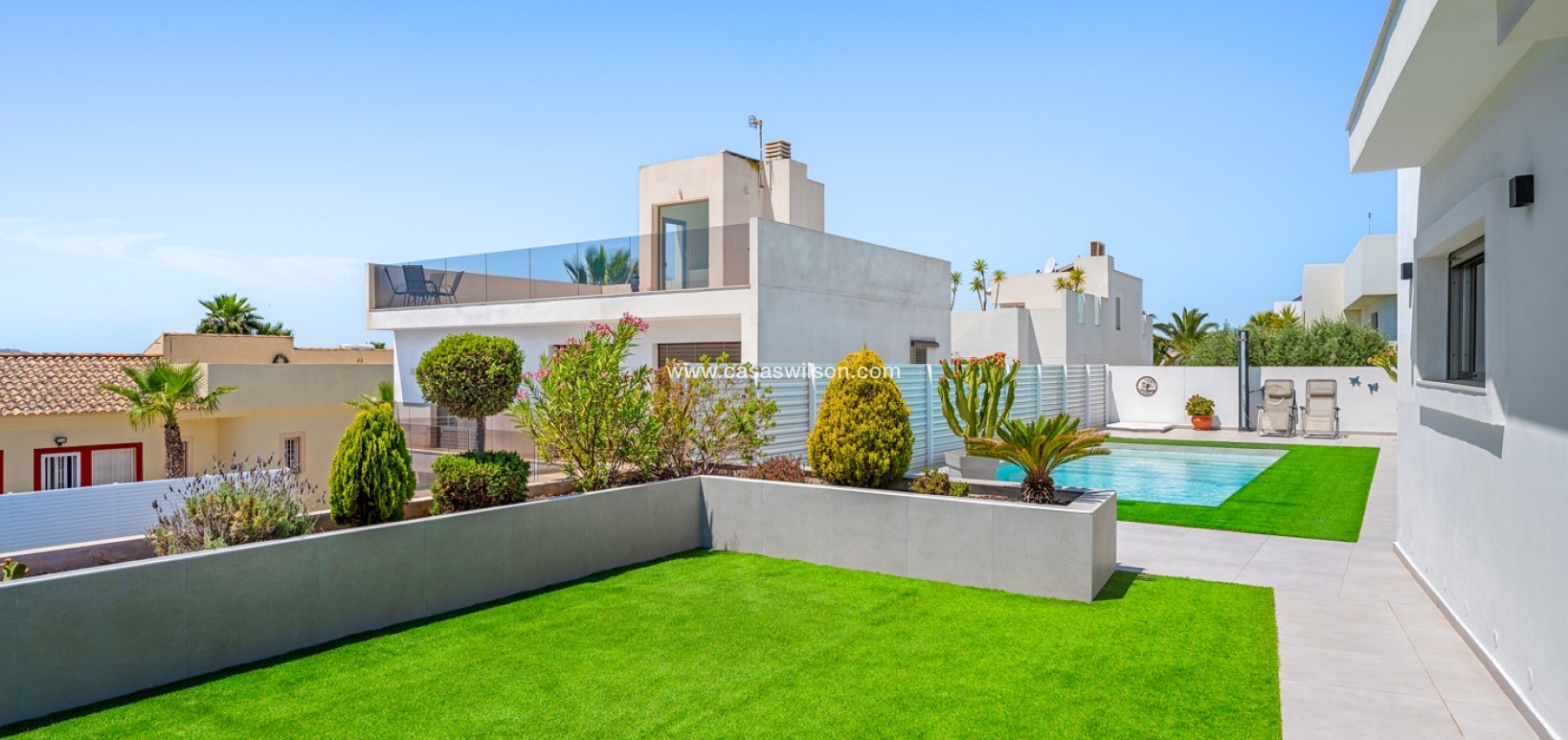 Bestaande bouw - Villa - La Marina
