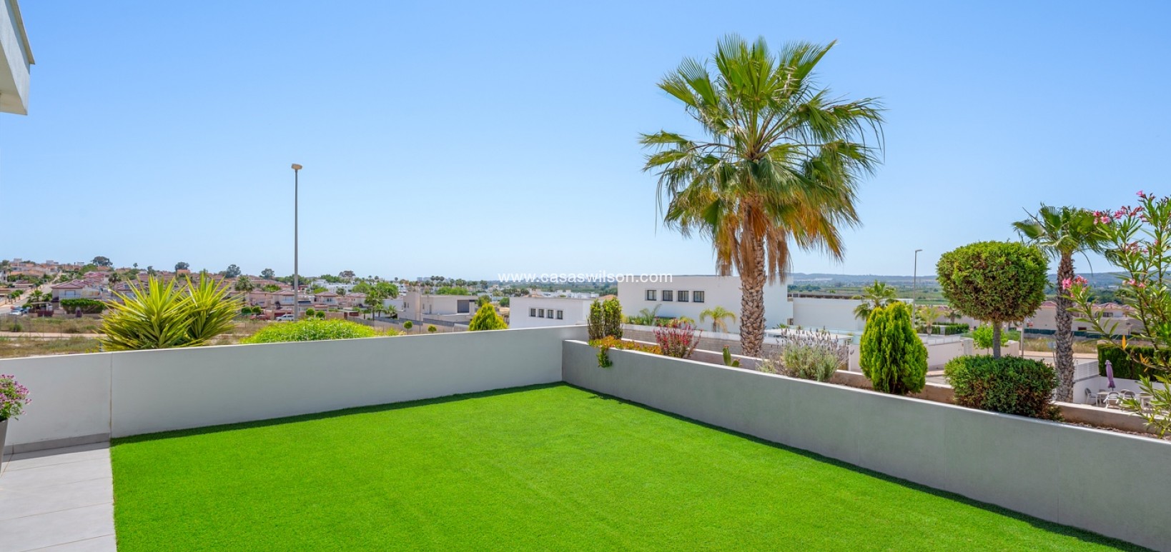 Bestaande bouw - Villa - La Marina