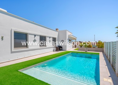 Bestaande bouw - Villa - La Marina