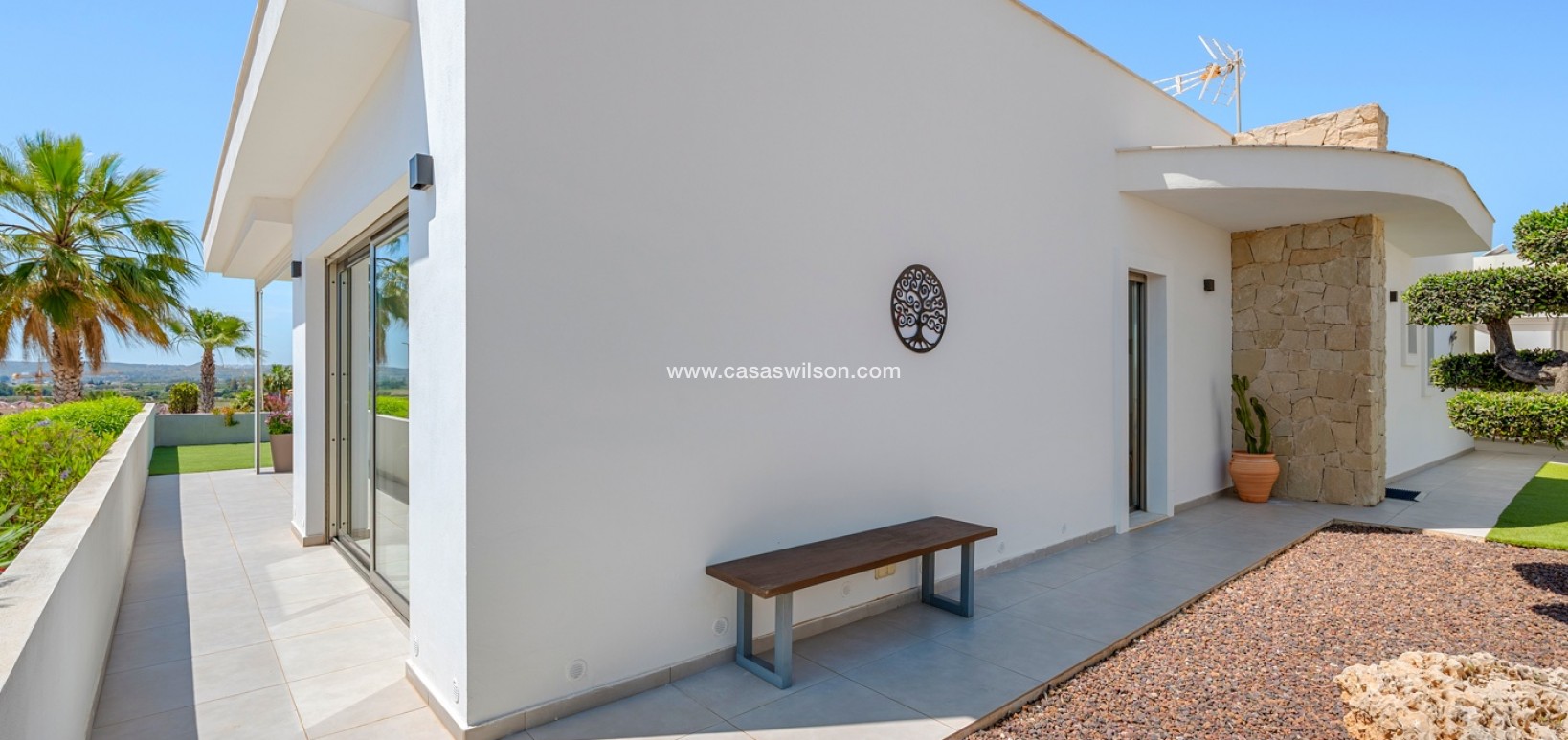 Bestaande bouw - Villa - La Marina
