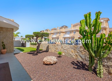 Bestaande bouw - Villa - La Marina
