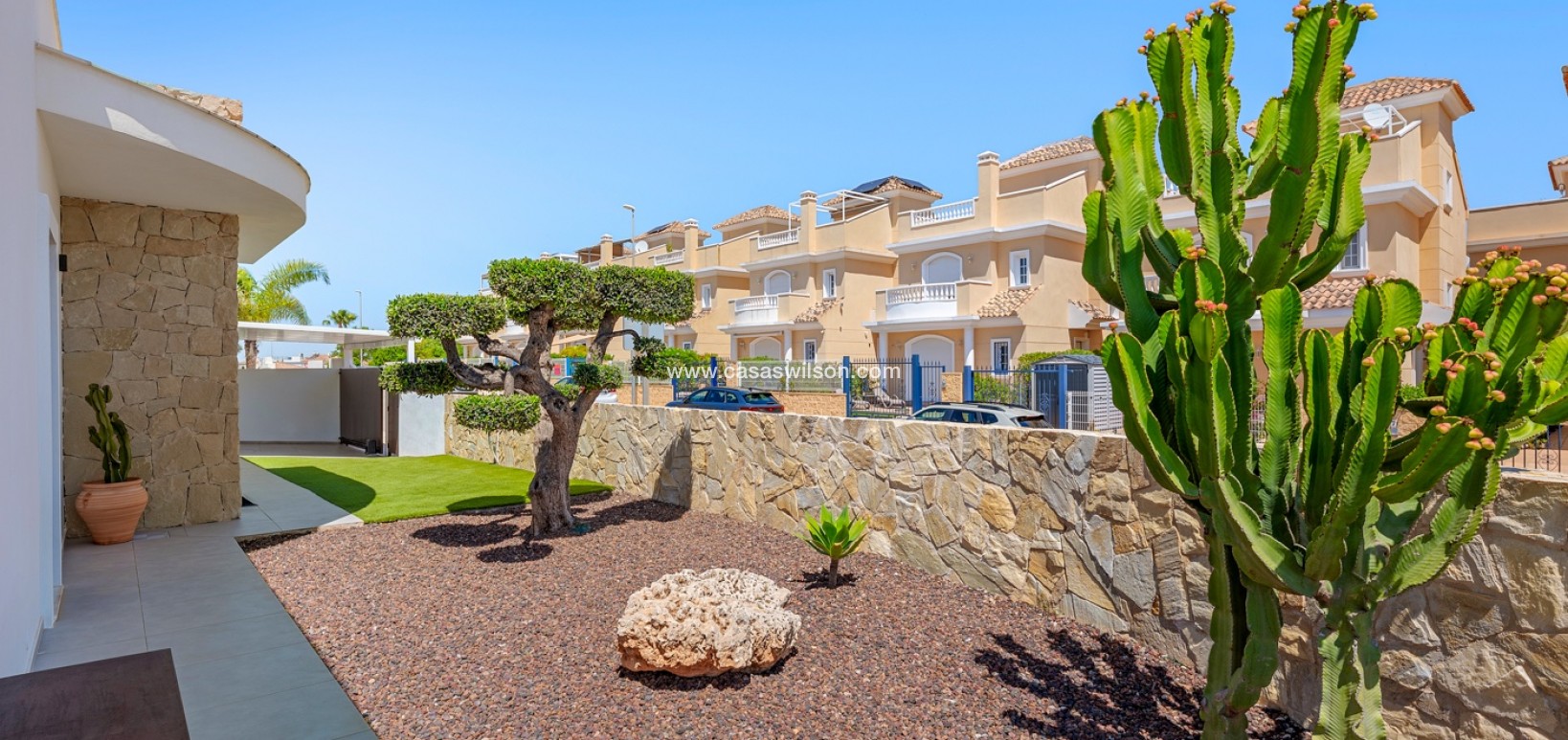 Bestaande bouw - Villa - La Marina