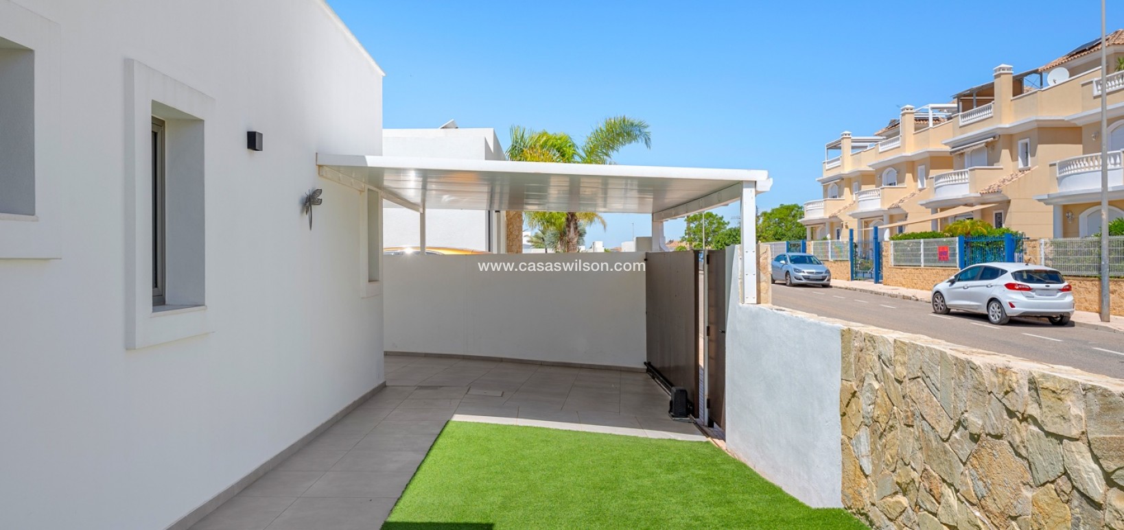 Bestaande bouw - Villa - La Marina