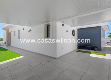 Bestaande bouw - Villa - La Marina
