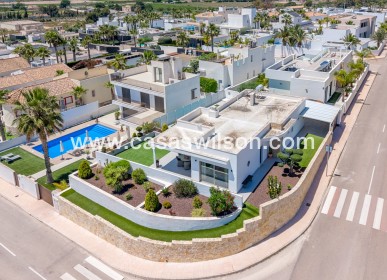 Bestaande bouw - Villa - La Marina
