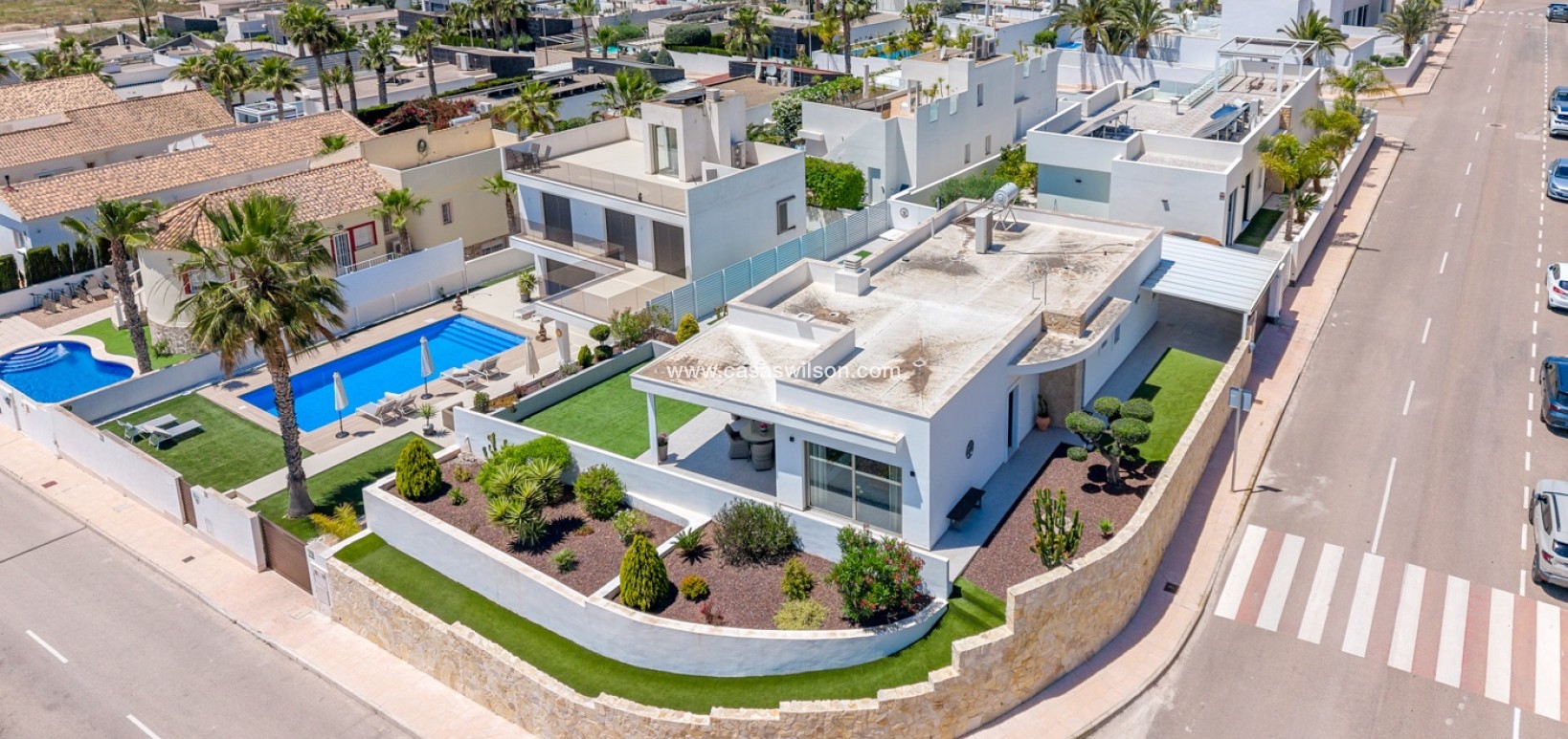 Bestaande bouw - Villa - La Marina