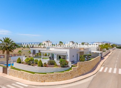 Bestaande bouw - Villa - La Marina