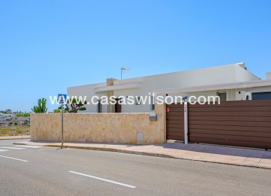 Bestaande bouw - Villa - La Marina
