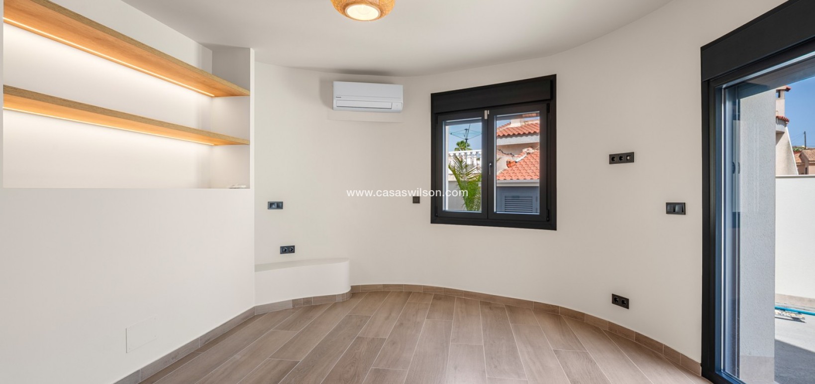 Sale - Villa - Ciudad Quesada