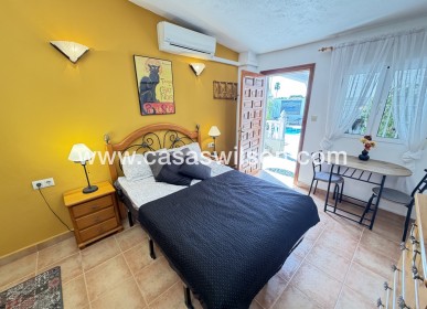 Sale - Bungalow - San Luis