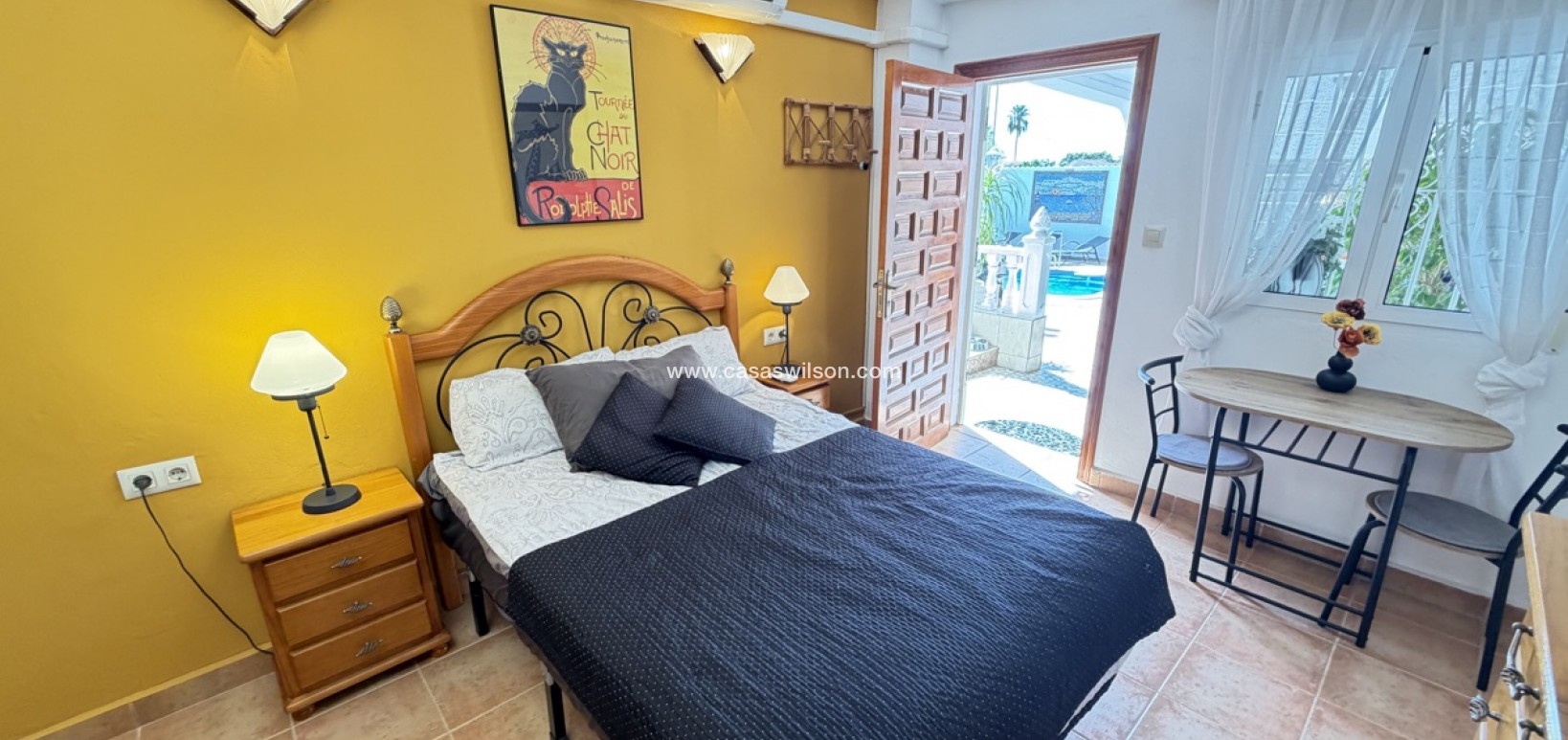 Sale - Bungalow - San Luis
