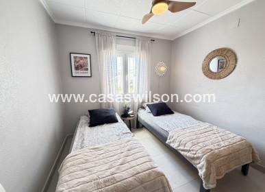 Sale - Bungalow - San Luis