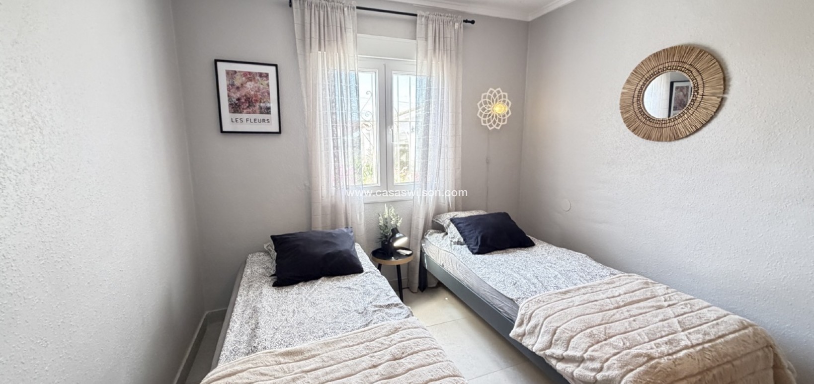Sale - Bungalow - San Luis
