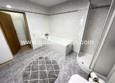 Sale - Bungalow - San Luis