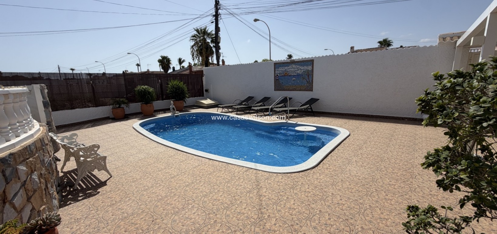 Sale - Bungalow - San Luis