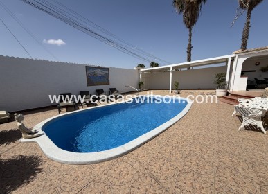 Sale - Bungalow - San Luis