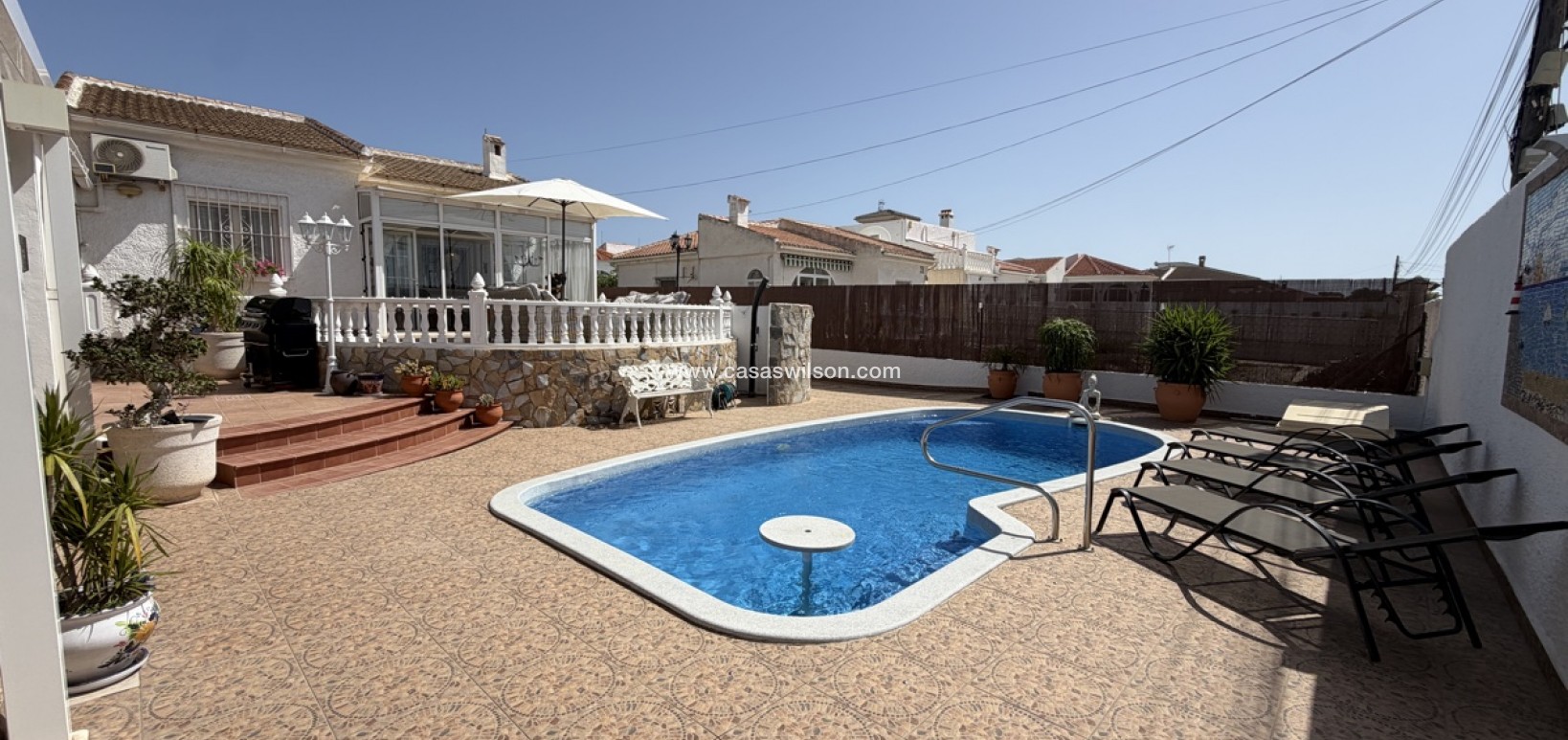 Sale - Bungalow - San Luis
