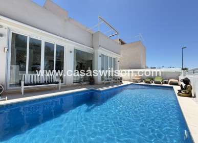 Bestaande bouw - Villa - Mil Palmeras
