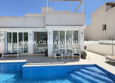 Bestaande bouw - Villa - Mil Palmeras