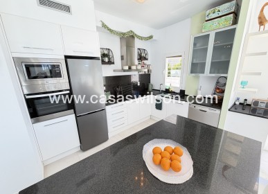 Bestaande bouw - Villa - Mil Palmeras