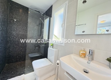 Bestaande bouw - Villa - Mil Palmeras