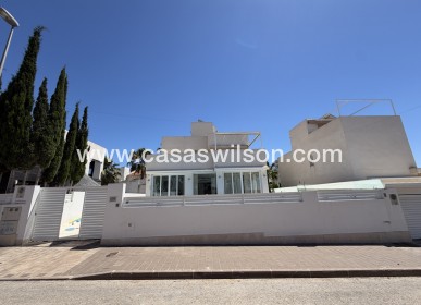 Bestaande bouw - Villa - Mil Palmeras