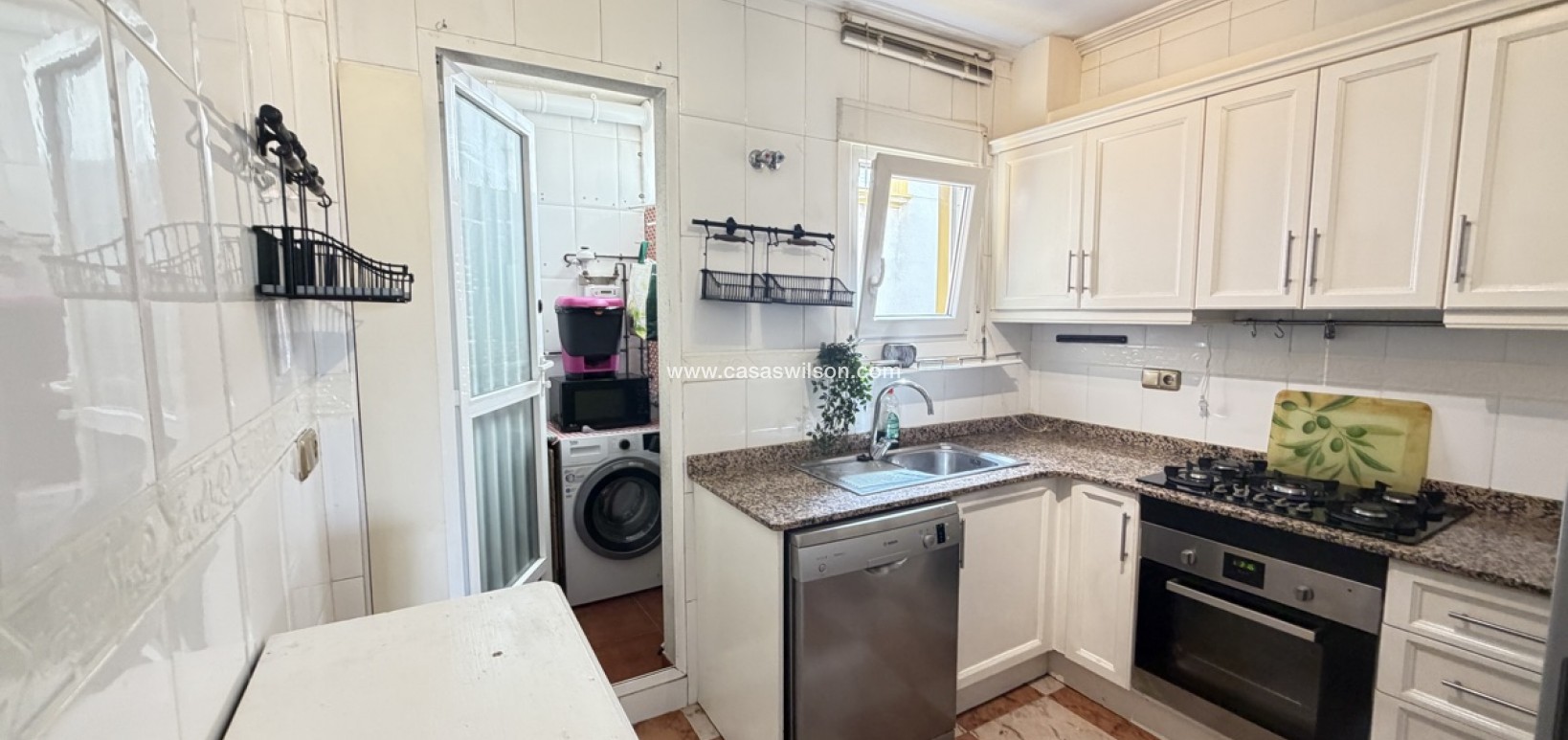 Bestaande bouw - Appartement - Villamartin - Villamartín