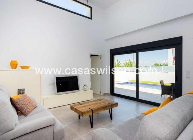 New Build - Townhouse - Daya Nueva - CENTRO