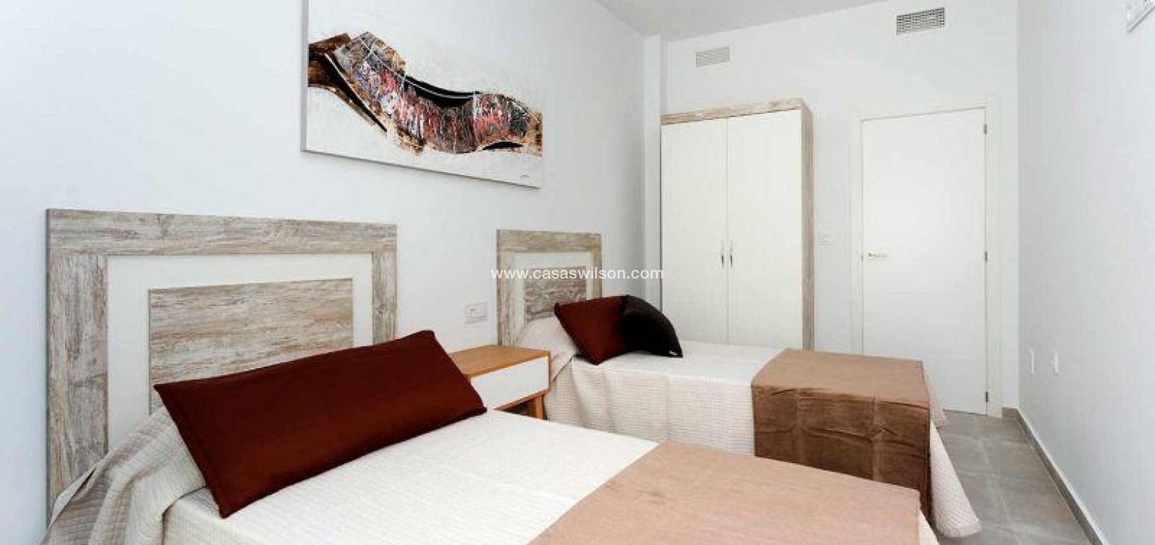 New Build - Townhouse - Daya Nueva - CENTRO