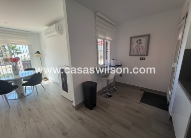 Venta - Chalet - Orihuela - Urbanización Entre Naranjos Vistabella 