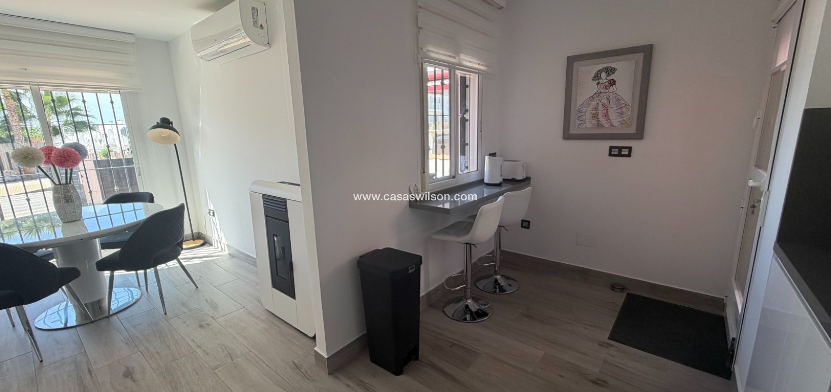Venta - Chalet - Orihuela - Urbanización Entre Naranjos Vistabella 