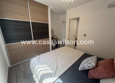 Venta - Chalet - Orihuela - Urbanización Entre Naranjos Vistabella 