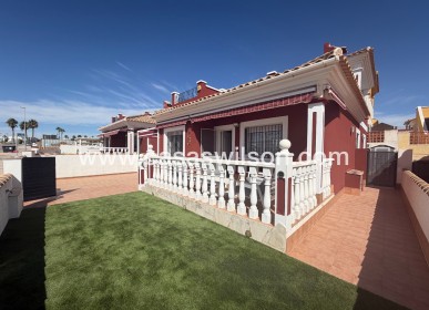 Venta - Chalet - Orihuela - Urbanización Entre Naranjos Vistabella 