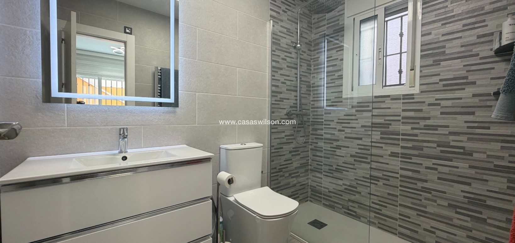 Venta - Chalet - Orihuela - Urbanización Entre Naranjos Vistabella 