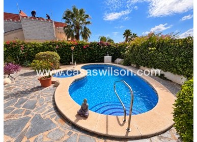 Sale - Villa - Urbanización Ciudad Quesada