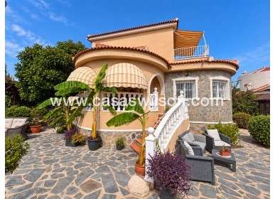 Sale - Villa - Urbanización Ciudad Quesada
