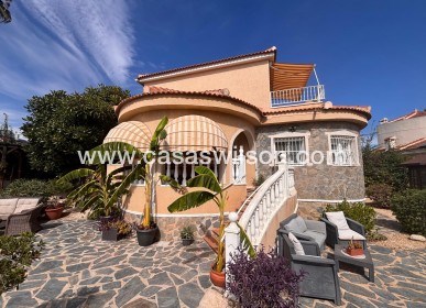 Sale - Villa - Urbanización Ciudad Quesada