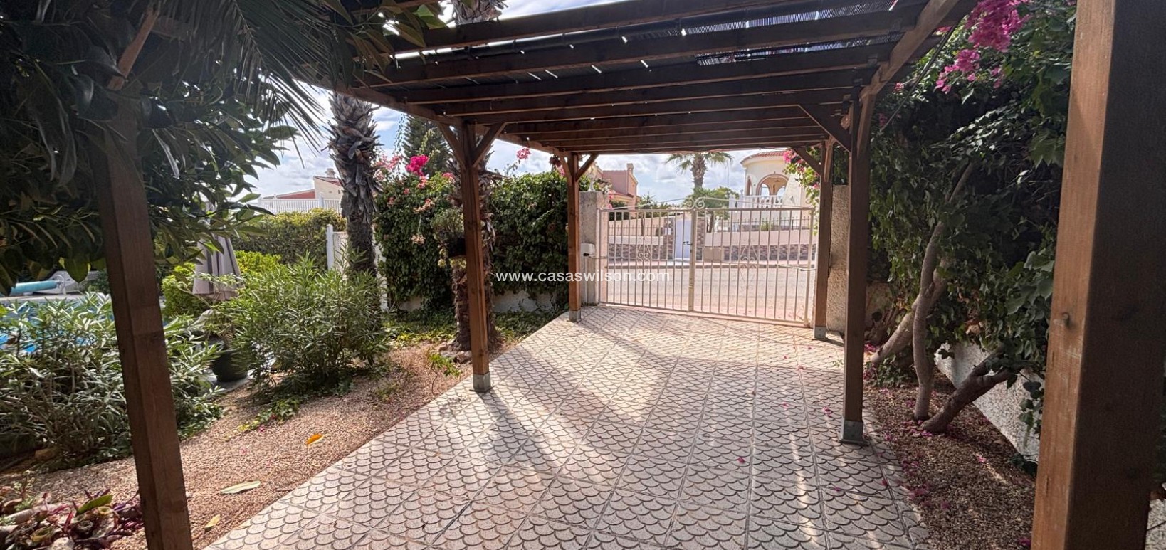 Sale - Villa - Urbanización Ciudad Quesada