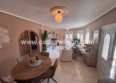 Sale - Villa - Urbanización Ciudad Quesada