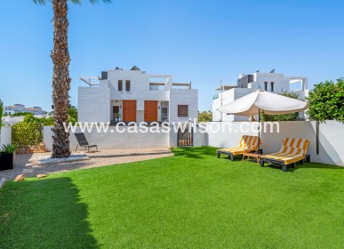 Sale - Villa - Orihuela Costa - Villamartín
