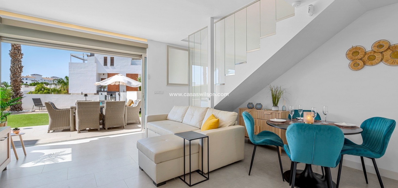 Sale - Villa - Orihuela Costa - Villamartín
