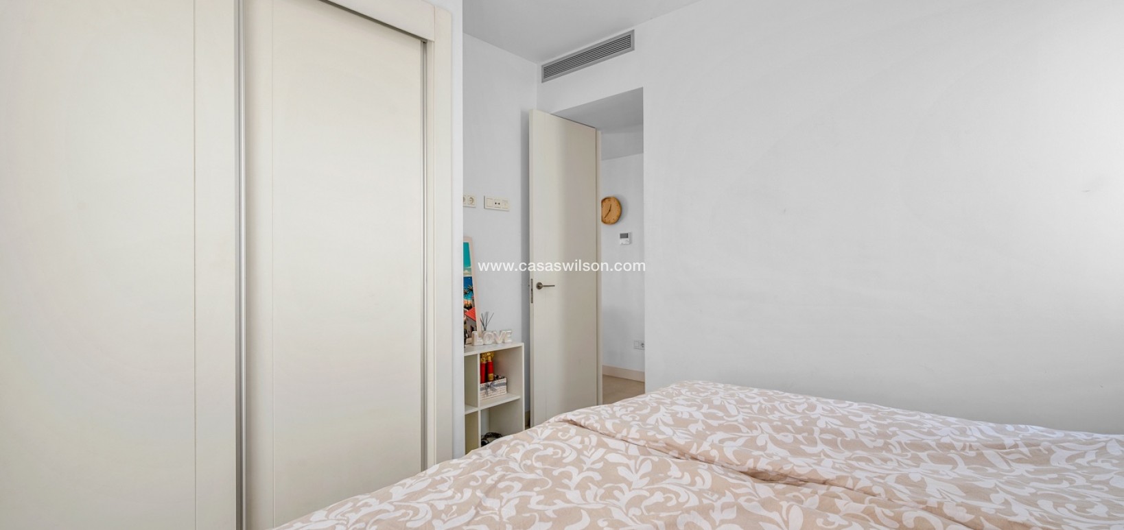 Sale - Villa - Orihuela Costa - Villamartín